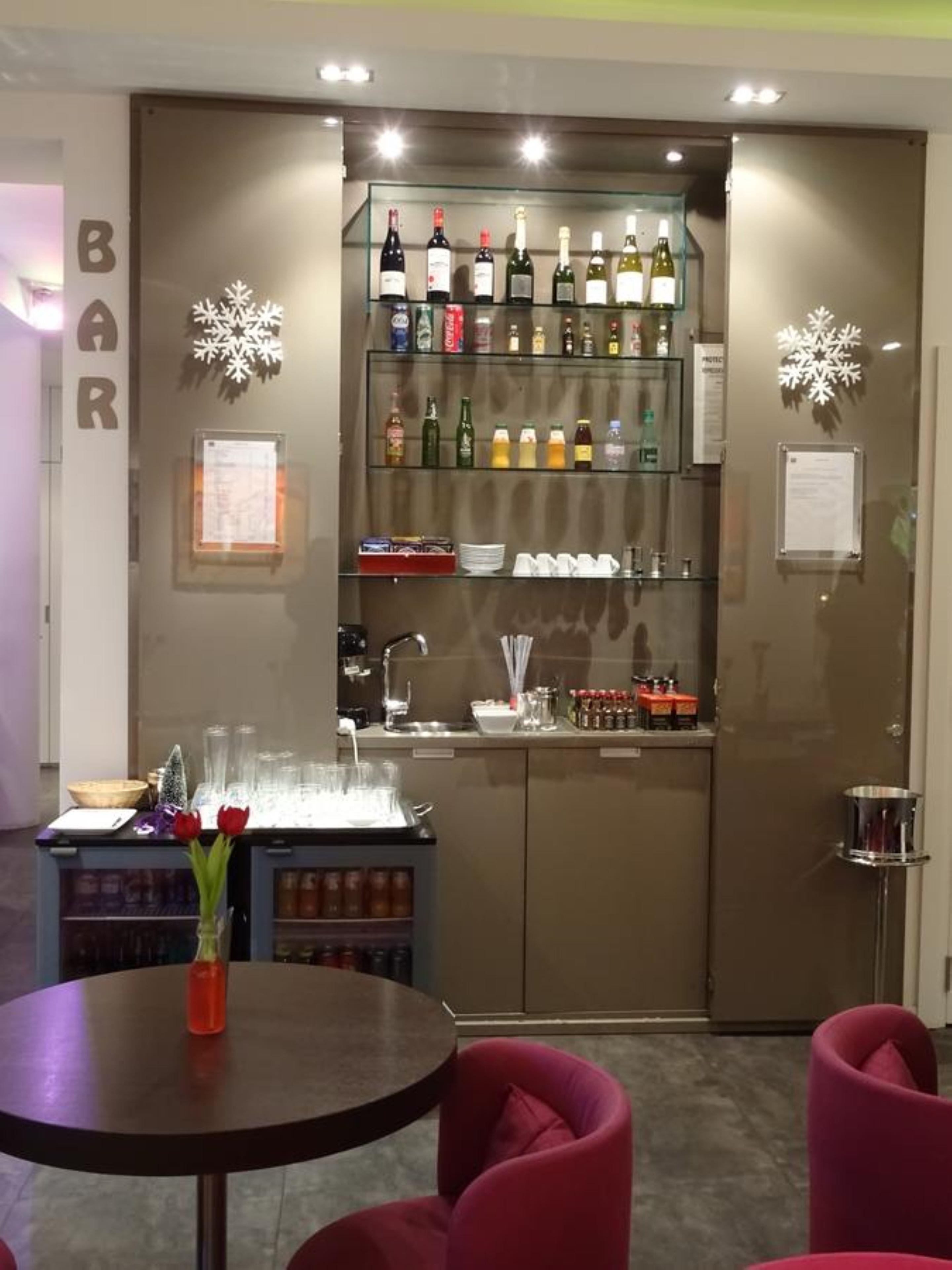 Hotel Le Marceau Bastille